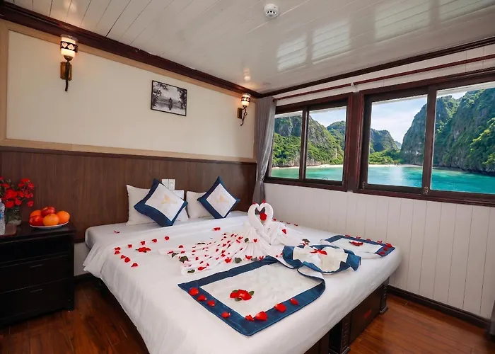 Sunlight Legend Cruise Hotel en barco Ha Long